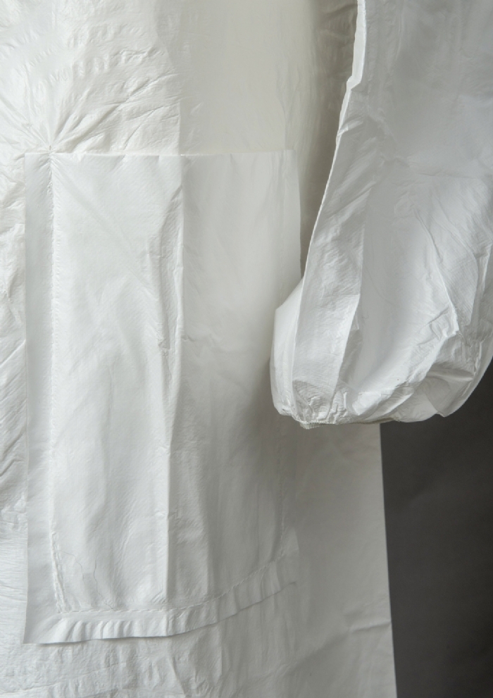 SUPERIOR DISPOSABLE HOWIE COAT