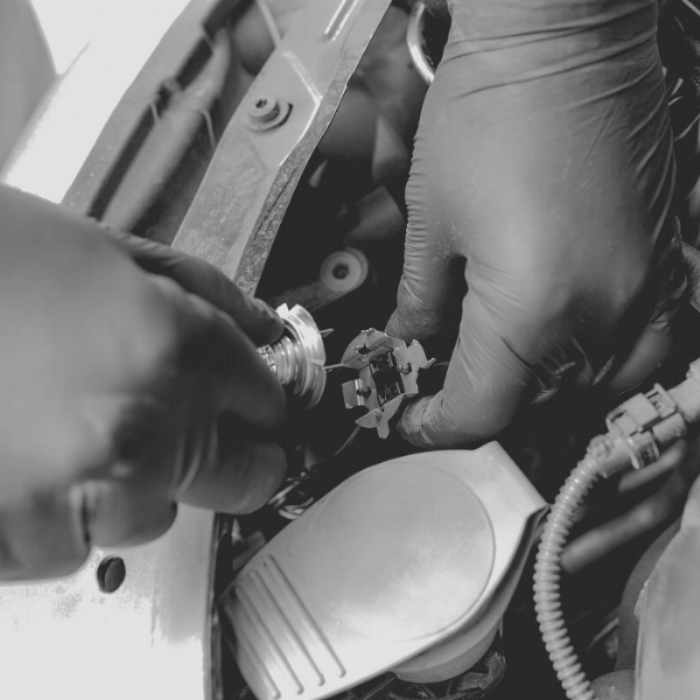 NU105 Nutouch Premium Black Nitrile Powder-Free Disposable Gloves – Latex Free Industrial PPE